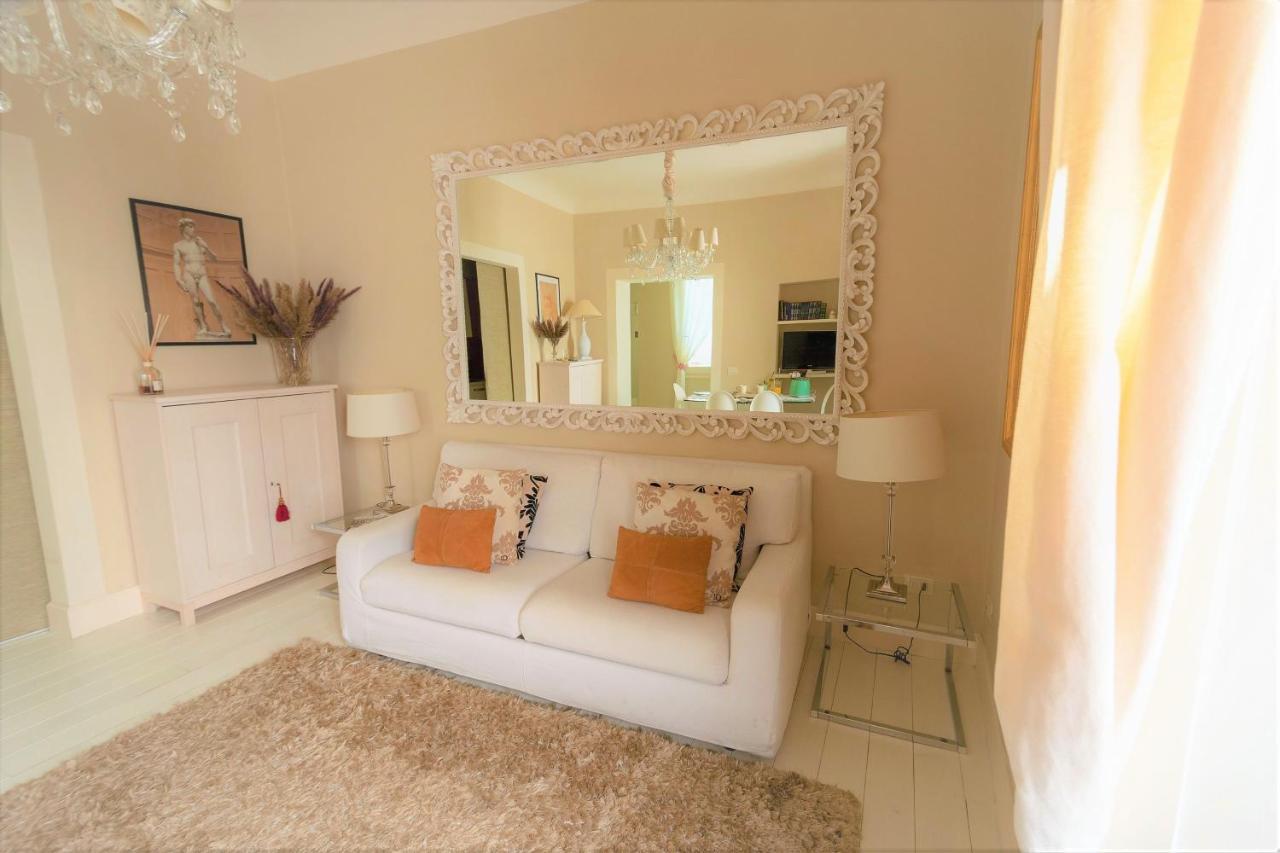 White Florence Suite Buitenkant foto