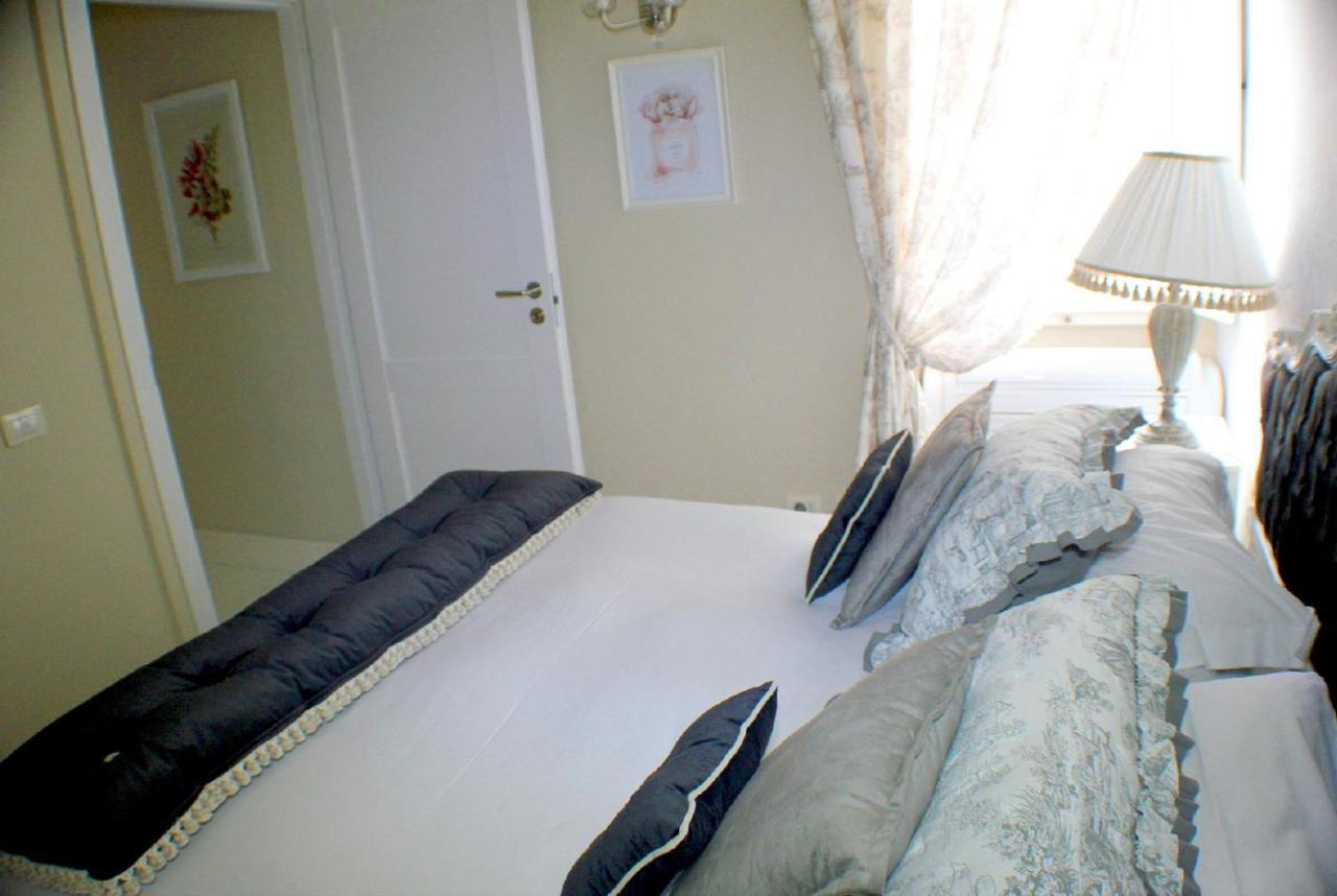 White Florence Suite Buitenkant foto